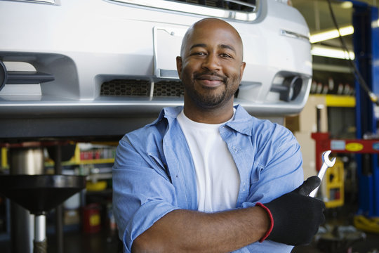 Automotive service team
